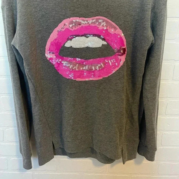 Juicy Couture Sequin Lips Sweater Pink Red Gray Size Medium - Picture 7 of 13